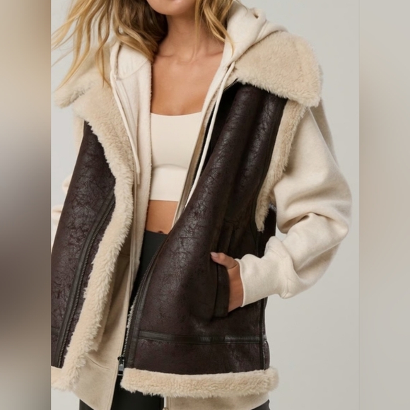 aerie Jackets & Blazers - Offline by Aerie Faux Leather Sherpa Teddy Vest. Size M,  Fits L.
